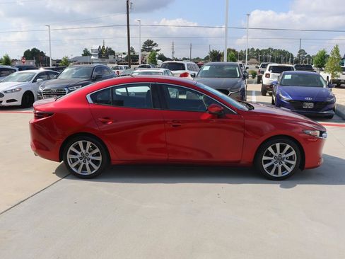 Used 2019 MAZDA MAZDA3 Sedan image 6