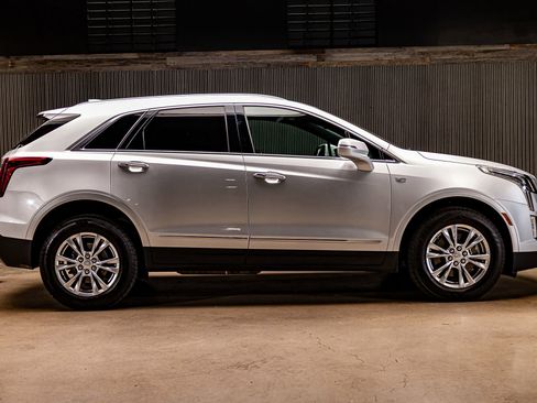 Used 2020 Cadillac XT5 Premium Luxury image 10