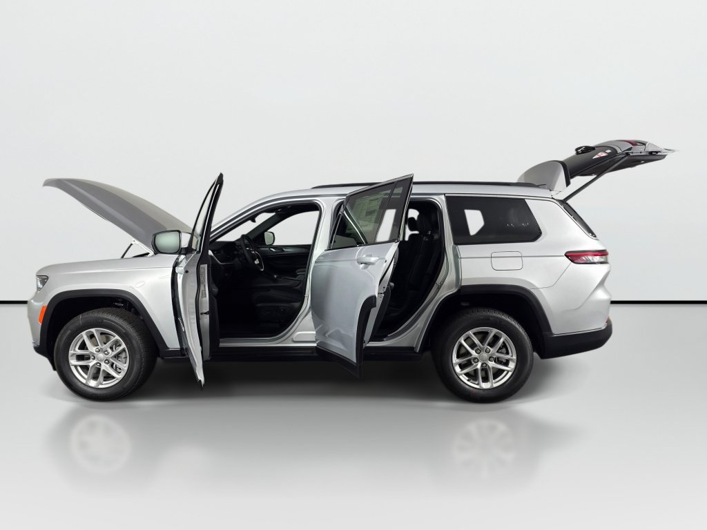 New 2026 Jeep Grand Cherokee L 4WD image 11
