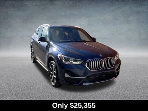 Used 2021 BMW X1 xDrive28i w/ Premium Package image 4