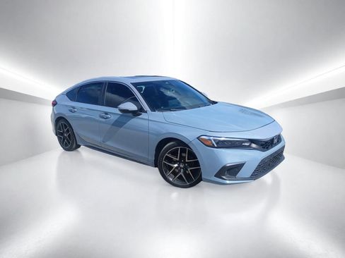 Used 2022 Honda Civic Sport Touring image 1