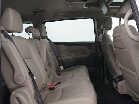 Used 2018 Honda Odyssey Elite image 12