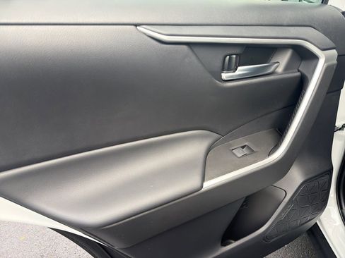 New 2025 Toyota RAV4 XLE Premium image 17