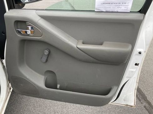 Used 2011 Nissan Frontier S w/ S Preferred Pkg RWD image 14