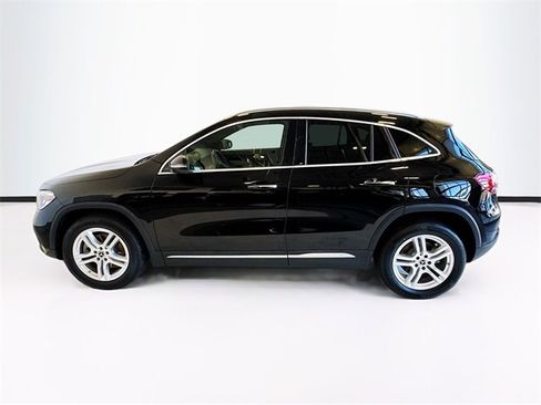 Certified 2022 Mercedes-Benz GLA 250 4MATIC image 6
