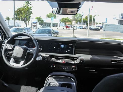 New 2026 Hyundai Palisade SE FWD image 18