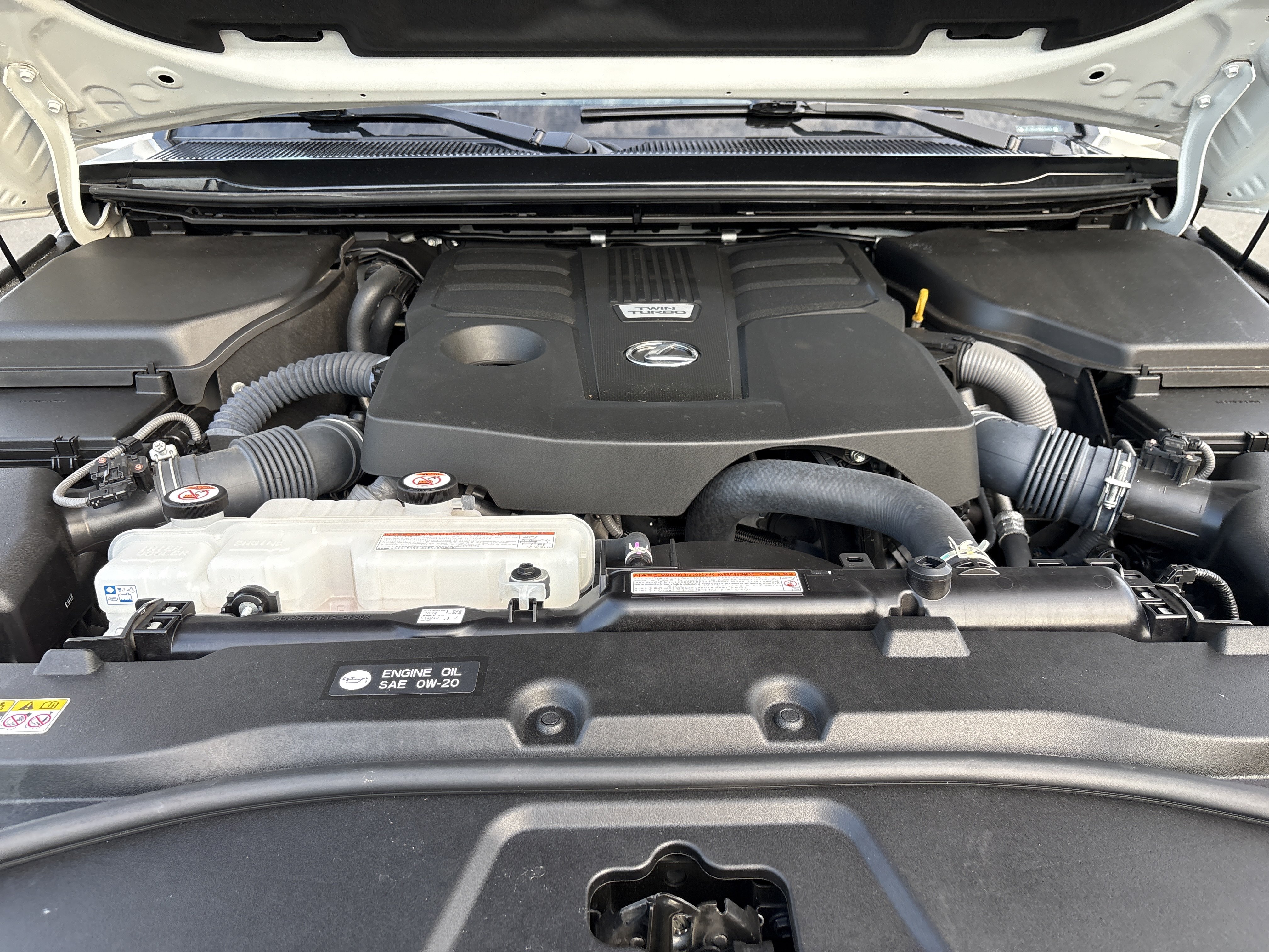 Used 2024 Lexus GX 550 w/ Accessory Package (Z1) AWD/4WD image 37