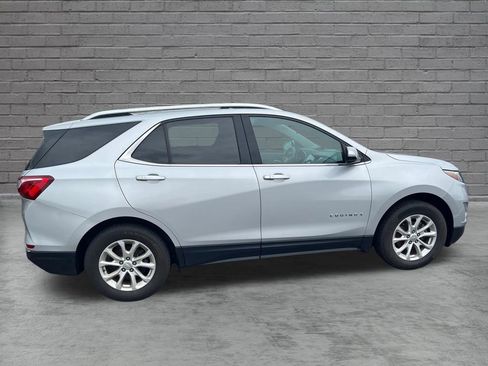 Used 2018 Chevrolet Equinox LT w/ Sun & Infotainment Package AWD/4WD image 7
