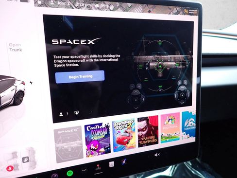 Used 2025 Tesla Model 3 Long Range RWD image 21