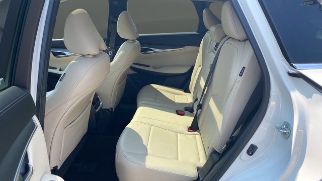 Used 2022 INFINITI QX50 Luxe AWD/4WD image 21