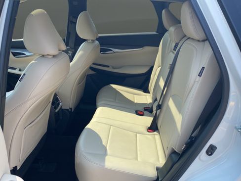 Used 2022 INFINITI QX50 Luxe AWD/4WD image 21
