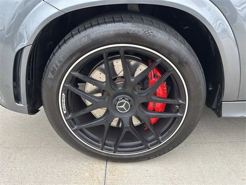 Certified 2023 Mercedes-Benz GLE 53 AMG 4MATIC image 9