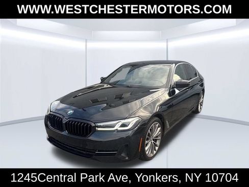 Used 2023 BMW 530i w/ Premium Package RWD image 1