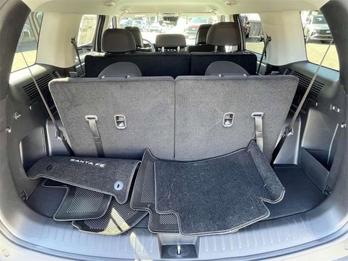 New 2026 Hyundai Santa Fe SE image 8