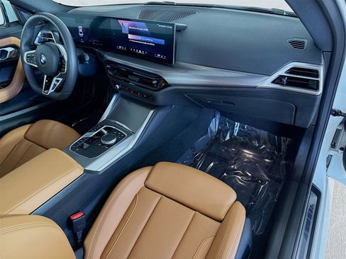 Used 2025 BMW 230i 230i w/ M Sport Package image 30