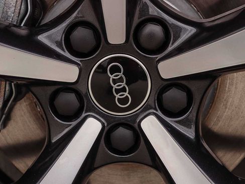 New 2026 Audi Q3 quattro 2.0T AWD/4WD image 15