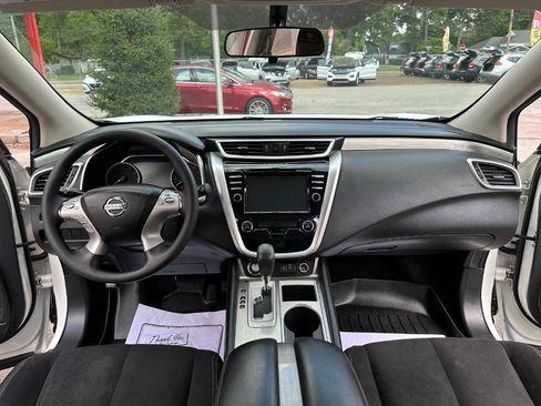 Used 2018 Nissan Murano S FWD image 23