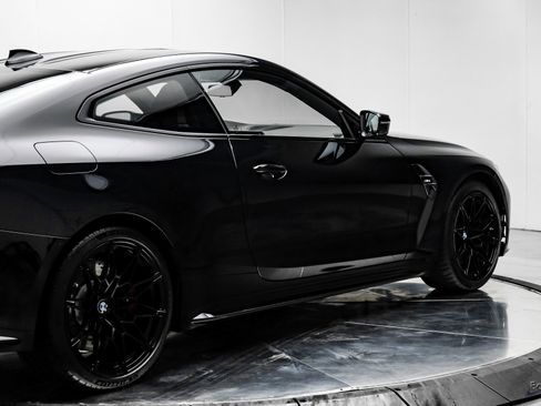 Used 2021 BMW M4 Coupe w/ Executive Package image 14