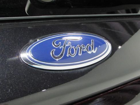 Used 2025 Ford Explorer ST AWD/4WD image 35