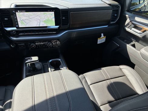 New 2026 Chevrolet Silverado 1500 High Country w/ High Country Premium Package image 21