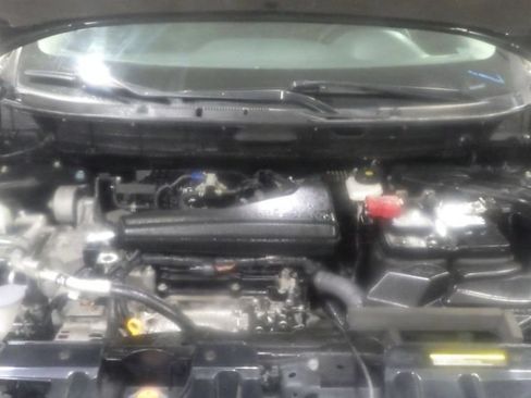 Used 2018 Nissan Rogue S w/ S Value Package AWD/4WD image 10