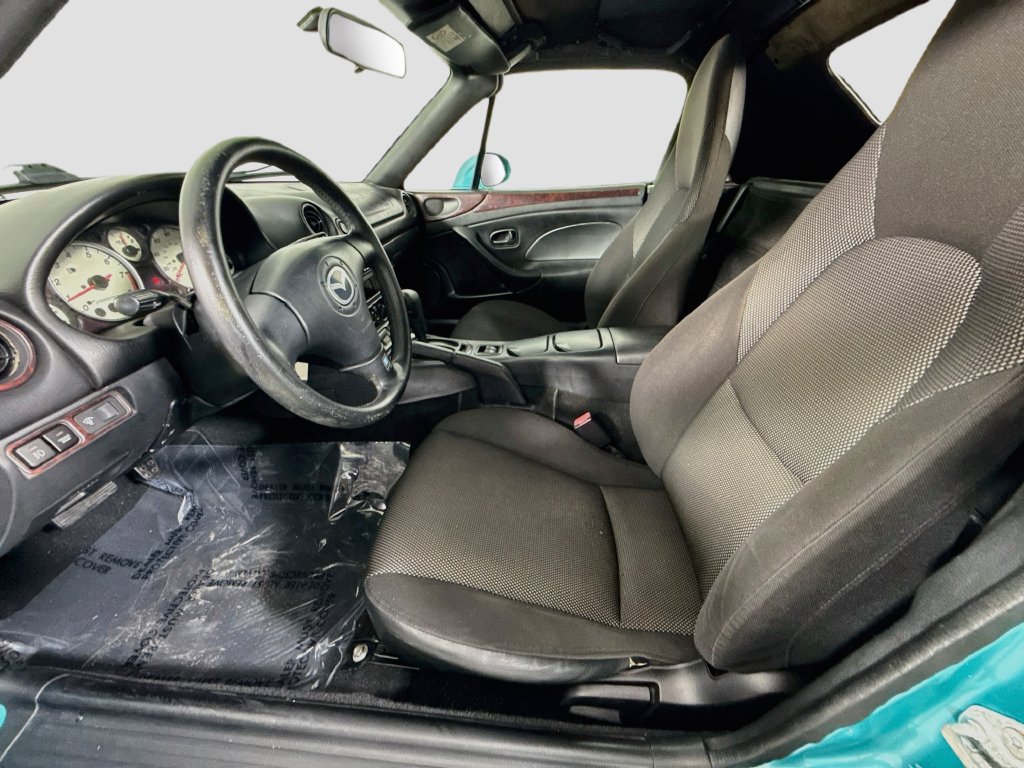 Used 2003 MAZDA MX-5 Miata RWD image 17
