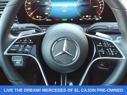 Used 2025 Mercedes-Benz GLE 450e 4MATIC image 8