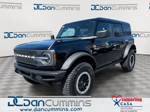 New 2026 Ford Bronco Badlands AWD/4WD image 1