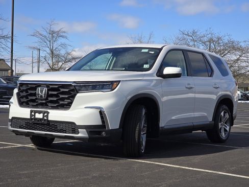 Used 2023 Honda Pilot EX-L image 14