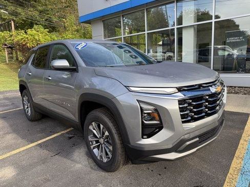 New 2026 Chevrolet Equinox LT w/ Convenience Package II image 3