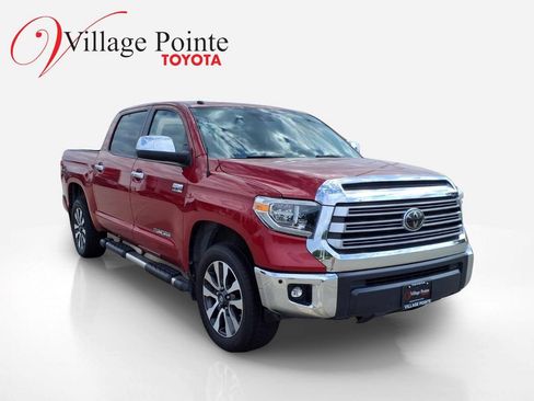 Used 2018 Toyota Tundra Limited w/ Limited Premium Package AWD/4WD image 7