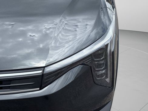 New 2026 Kia K4 FWD image 10