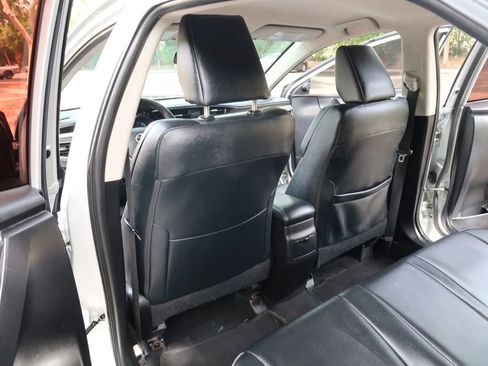 Used 2014 Toyota Corolla S Premium FWD image 12