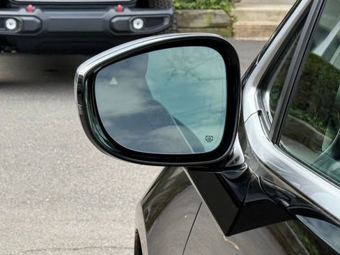 New 2026 Chrysler Pacifica Pinnacle image 12