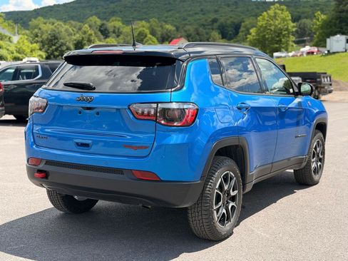 Used 2026 Jeep Compass Trailhawk AWD/4WD image 5