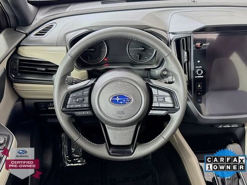 Used 2025 Subaru Forester Premium AWD/4WD image 11