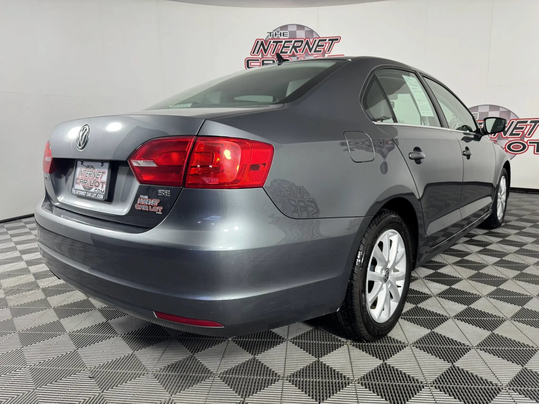 Used 2014 Volkswagen Jetta SE FWD image 26