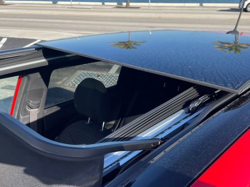 Used 2015 Kia Soul ! w/ Sun & Sound Package image 11