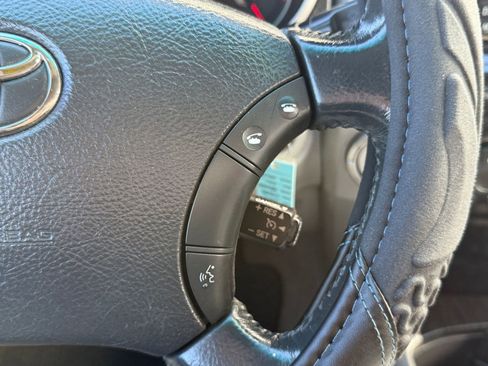 Used 2006 Toyota 4Runner Limited image 26