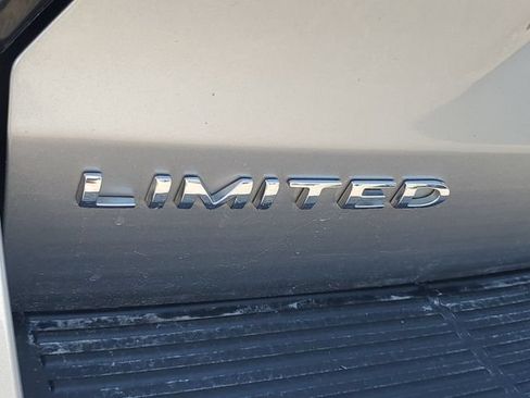 Used 2020 Ford Expedition Limited RWD image 30