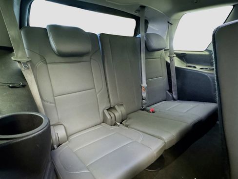 Used 2015 Chevrolet Tahoe LT RWD image 17