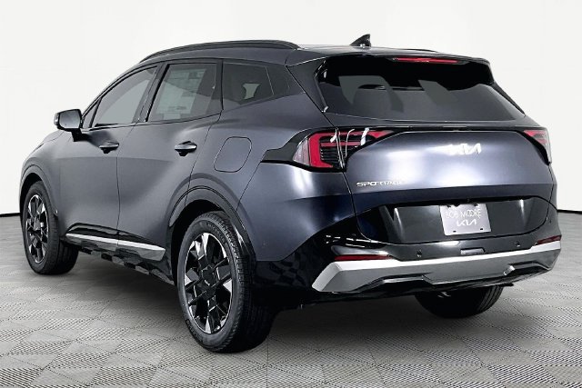 New 2026 Kia Sportage SX FWD image 4