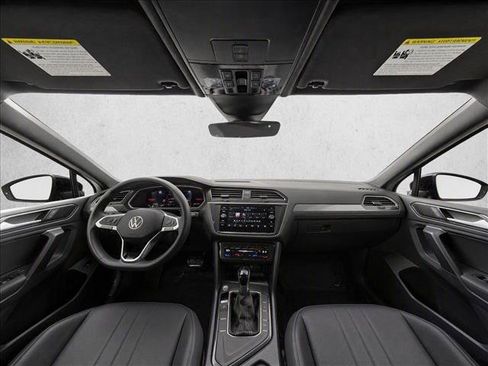 Used 2023 Volkswagen Tiguan SE R-Line FWD image 21