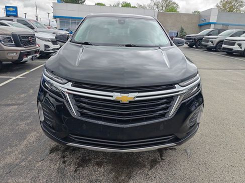 Used 2022 Chevrolet Equinox LT AWD/4WD image 2