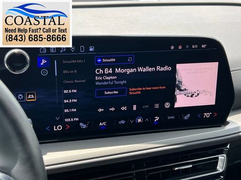 Used 2025 Chevrolet Traverse LT FWD image 37