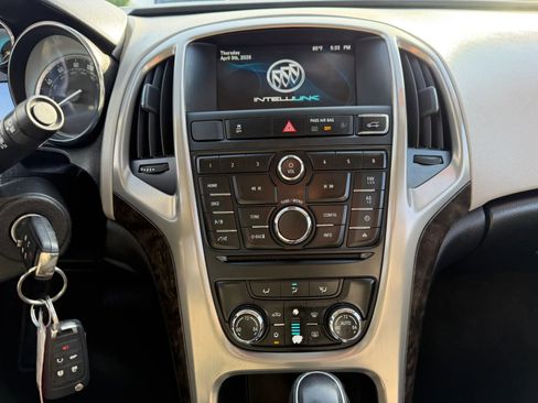 Used 2015 Buick Verano image 13