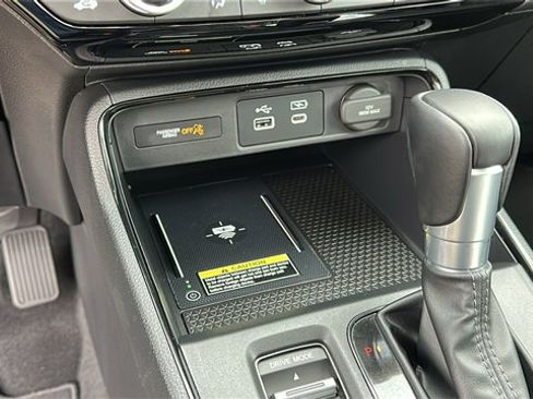 Used 2025 Honda CR-V EX-L image 18