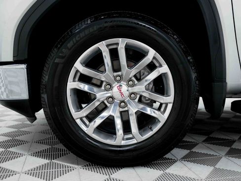 Used 2022 GMC Sierra 1500 SLT w/ SLT Premium Plus Package AWD/4WD image 44