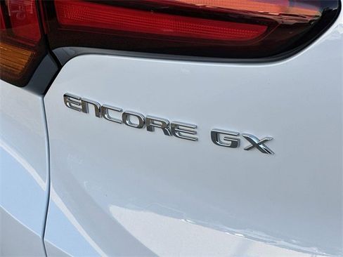 Used 2024 Buick Encore GX Preferred image 29