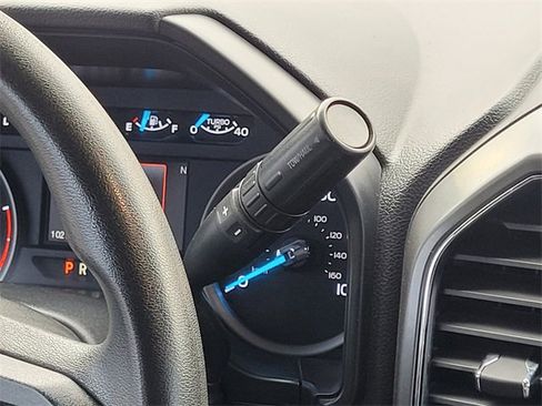 Used 2019 Ford F350 XLT w/ FX4 Off-Road Package image 16